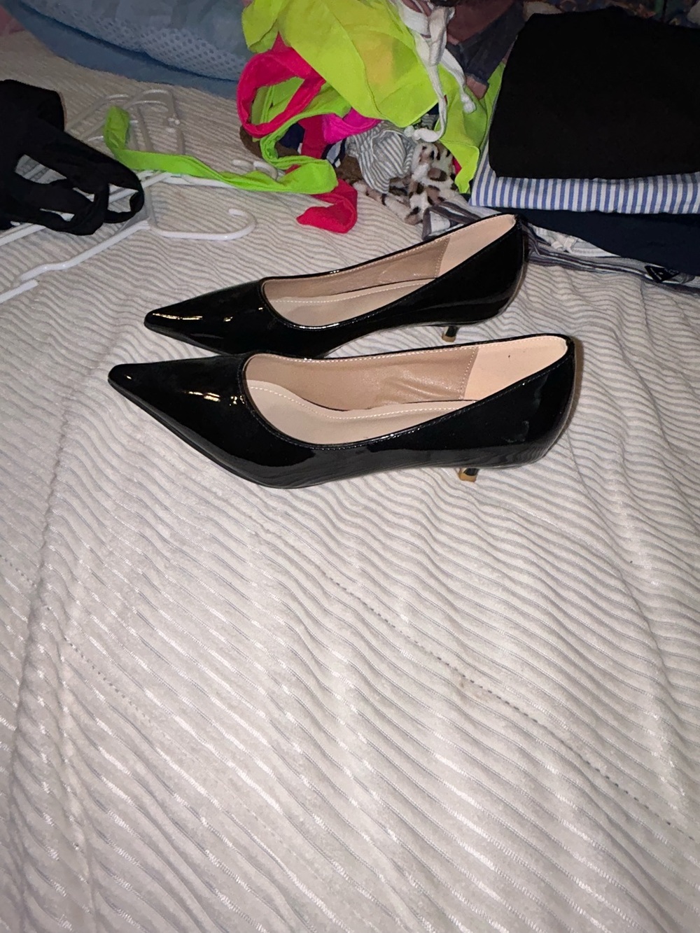 Black Patent Pointed-Toe Kitten Heel Pumps